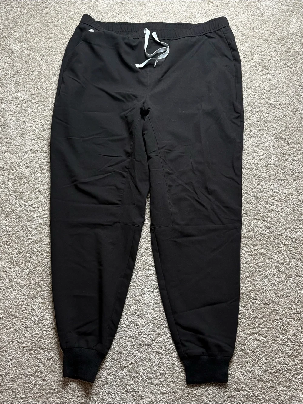 FIGS Tansen Jogger